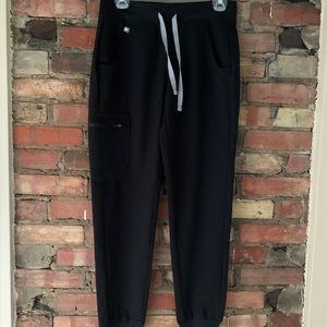 Black Figs Scrub Jogger bottoms